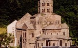 Francouzské sopky kraje Auvergne - Francie, Auvergne, Orcival