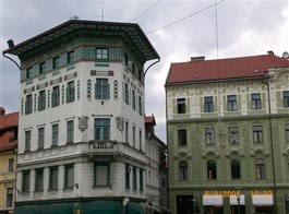 Slovinsko - hory, jezera a termální lázně 2026  Slovinsko - Lublaň, náměstí se secesními domy