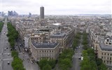 Paříž plná zážitků letecky a Středověky festival v Provins 2023 - Francie - Paříž - pohled z Vítězného oblouku směrem La Defense
