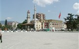 Albánie - Albánie - Tirana - hlavní Skandenbergovo náměstí s mešitou Endem Bey, 1789-1823