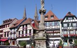 Alsasko a Lotrinsko - Francie, Alsasko, náměstí s hrázděnými domy