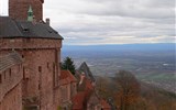 Advent  Alsasko - zimní pohádka nejen o víně a středověký trh 2023 - Francie, Alsasko, Haut Koenigsbourg, pohled z věže