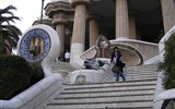 Barcelona, po stopách Gaudího 2022 - Španělsko, Barcelona, park Guell, schodiště