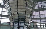 Umění, výstavy a architektura - Německo - Německo, Berlín, Reichstag, interiér kopule