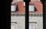Památky UNESCO - Chorvatsko - Chorvatsko, Dubrovník, detail - okno