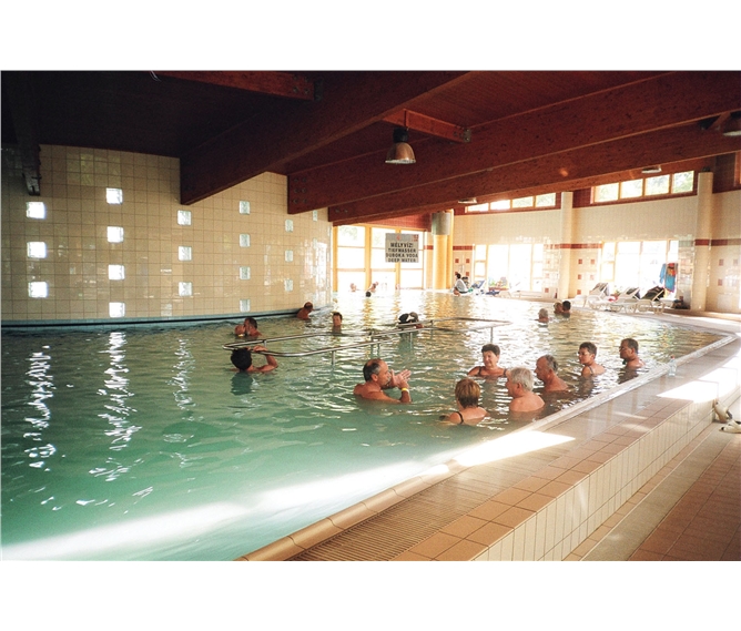 Vánoce v termálech Harkány 2021 - Maďarsko, Harkány, vnitřní bazén