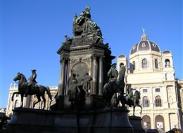 Vídeňská filharmonie a Schönbrunn 2021 Vídeň Rakousko, Vídeň, nám Marie Terezie