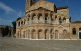 Památky UNESCO - Benátky a okolí - Itálie - Benátsko - Murano - kostel Santa Maria e  San Donato, ze 7. stol, přestavěný v 9.stol a pak 1040