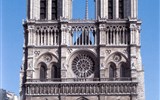 Zámky a zahrady na Loiře a Paříž letecky 2022 - Francie - Paříž - katedrála Notre Dame, jeden z vrcholů francouzské gotiky, 1163-1345