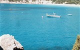 Korsika, rajský ostrov 2022 - Francie - Korsika - bílé pobřeží střeží dodnes věže vystavěné proti berberským pirátům