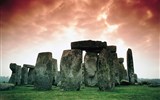 Velká Británie - Velká Británie - Anglie - Stonehenge, kamenná megalitická památka z let 3100 až 1600 př.n.l.