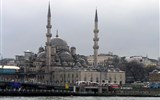 Turecko ve znamení půlměsíce - Turecko - Istanbul - Nová mešita post. 1597 až 1663, postavená matkou Mehmeda III a dokončena matkou Mehmeda IV.