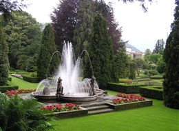Itálie - Verbania u jezera Como - půvabné zahrady vily Taranto s množstvím unikátních rostlin