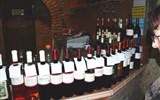 Eger, Tokaj, Budapešť, termály a víno 2023 - Maďarsko - Eger - Szépasszony (Údolí krásných paní), ochutnávka ve sklípku 